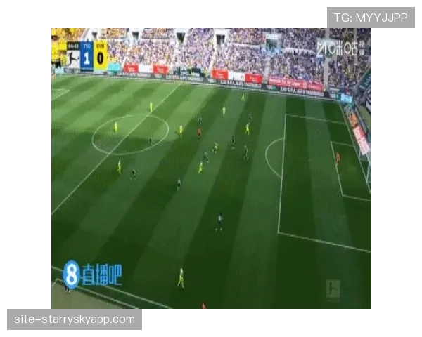 聚勒伤退后手球送点，多特防线轮换深度在高强度赛程中遭遇考验